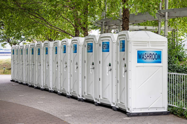 Portable restroom solutions in South Roxana, IL